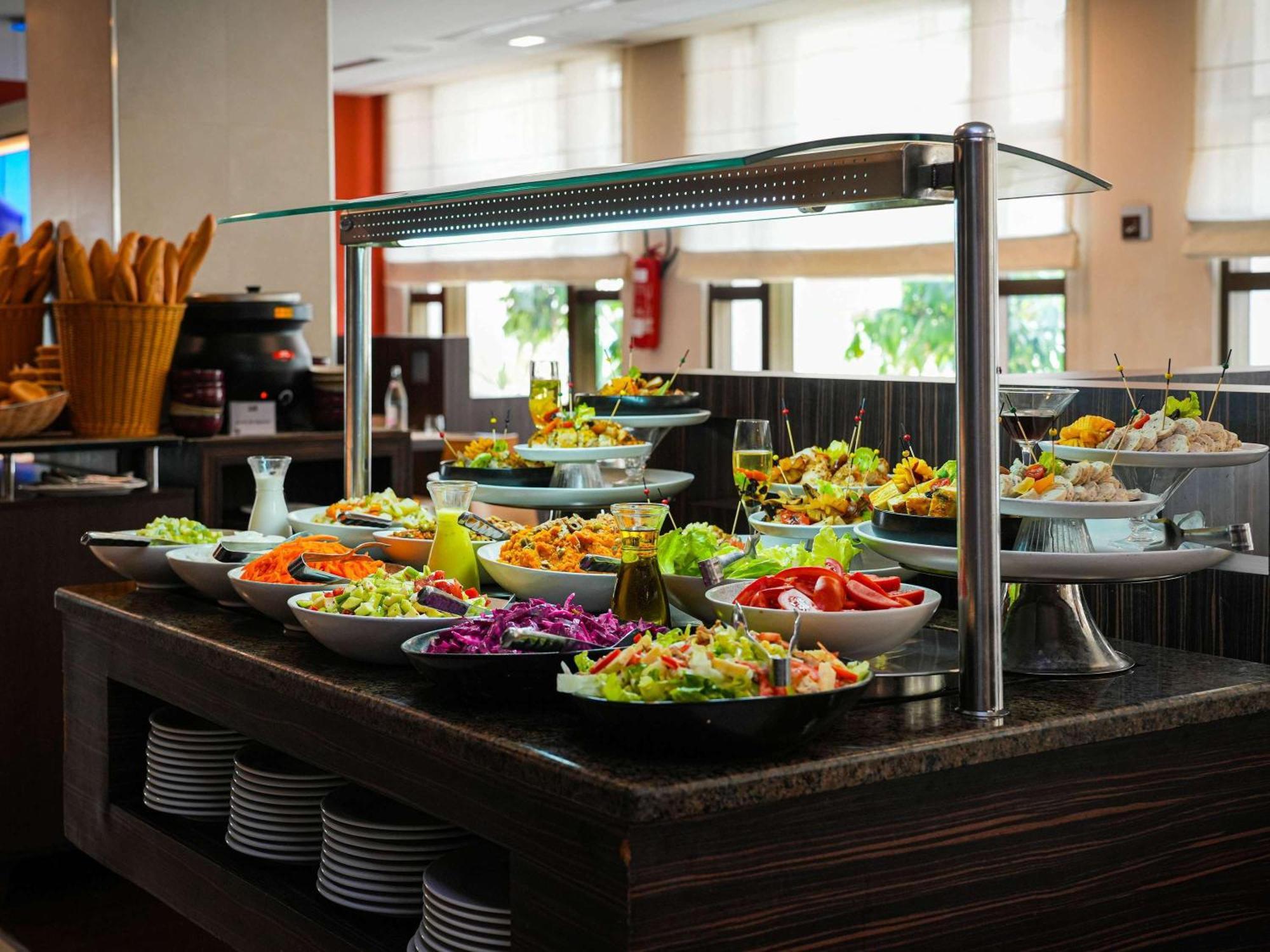 Hotel Ibis Tunis Exterior foto